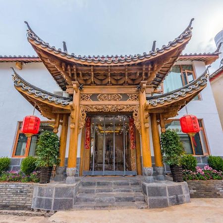 Peer & Forever Guest House Lijiang  Exteriör bild